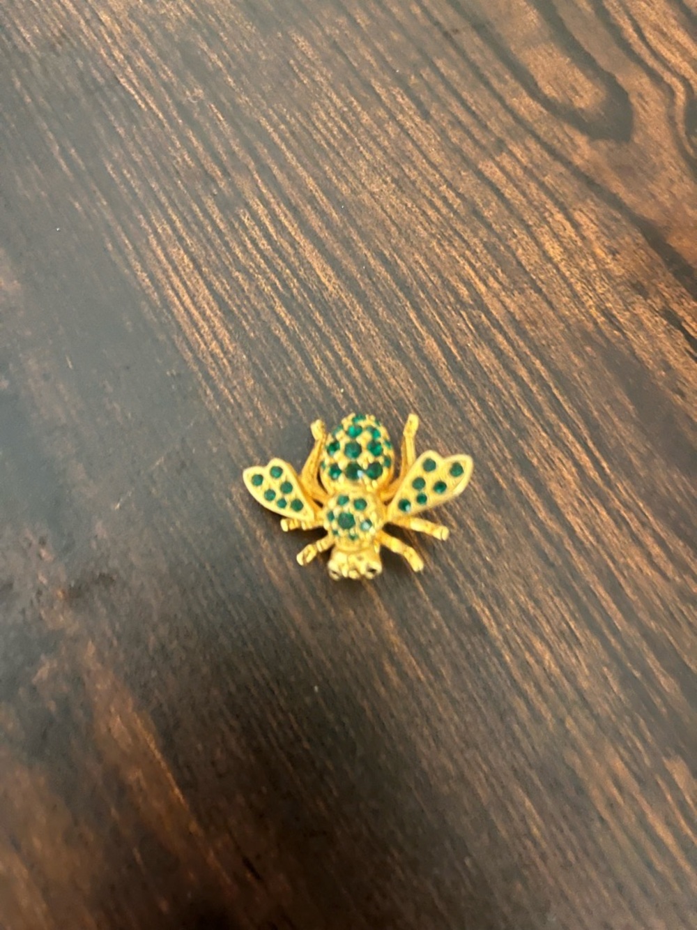 JOAN RIVERS Gold Tone Bee with Green Stones Lovely !